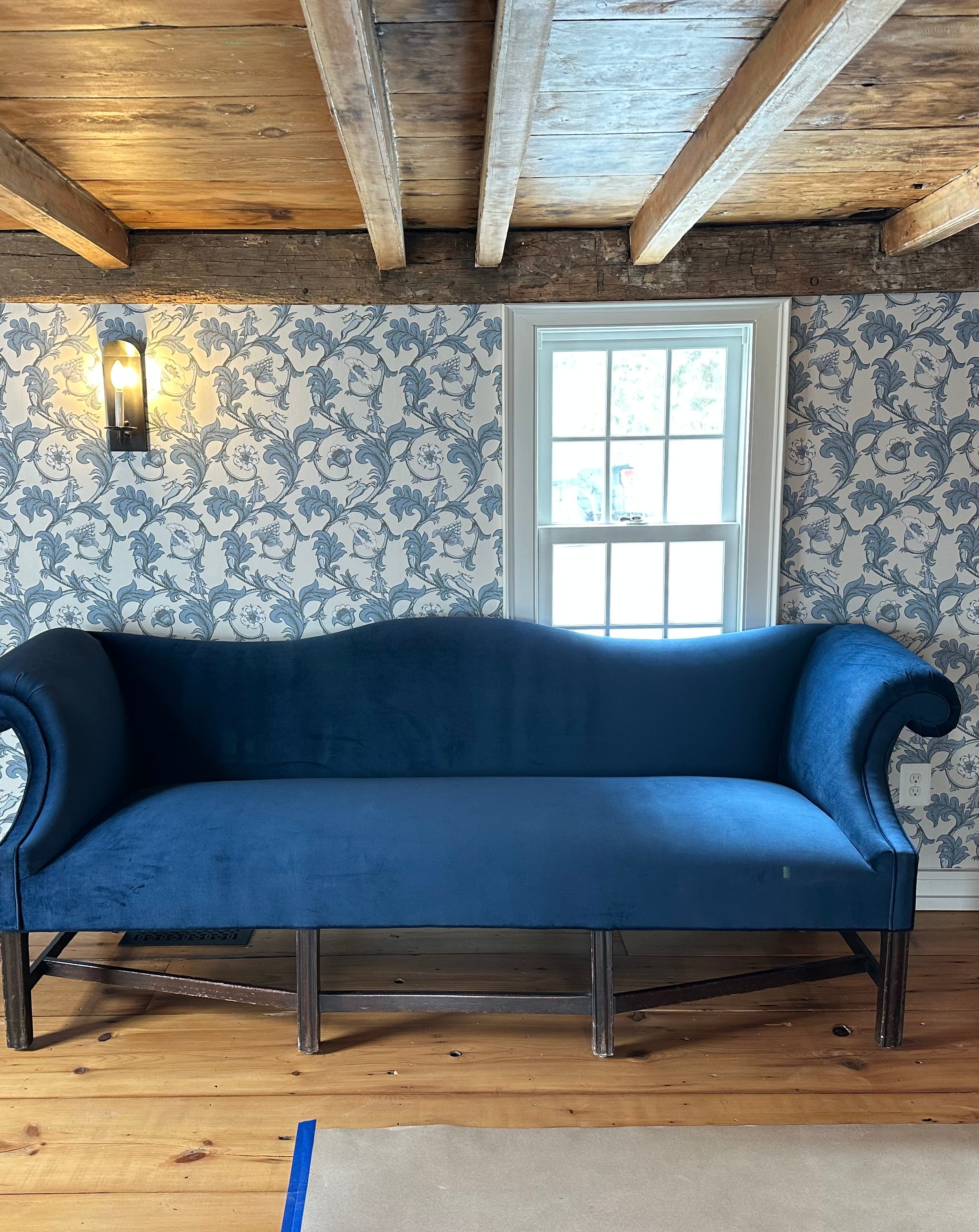 18th C recovery sofa.
