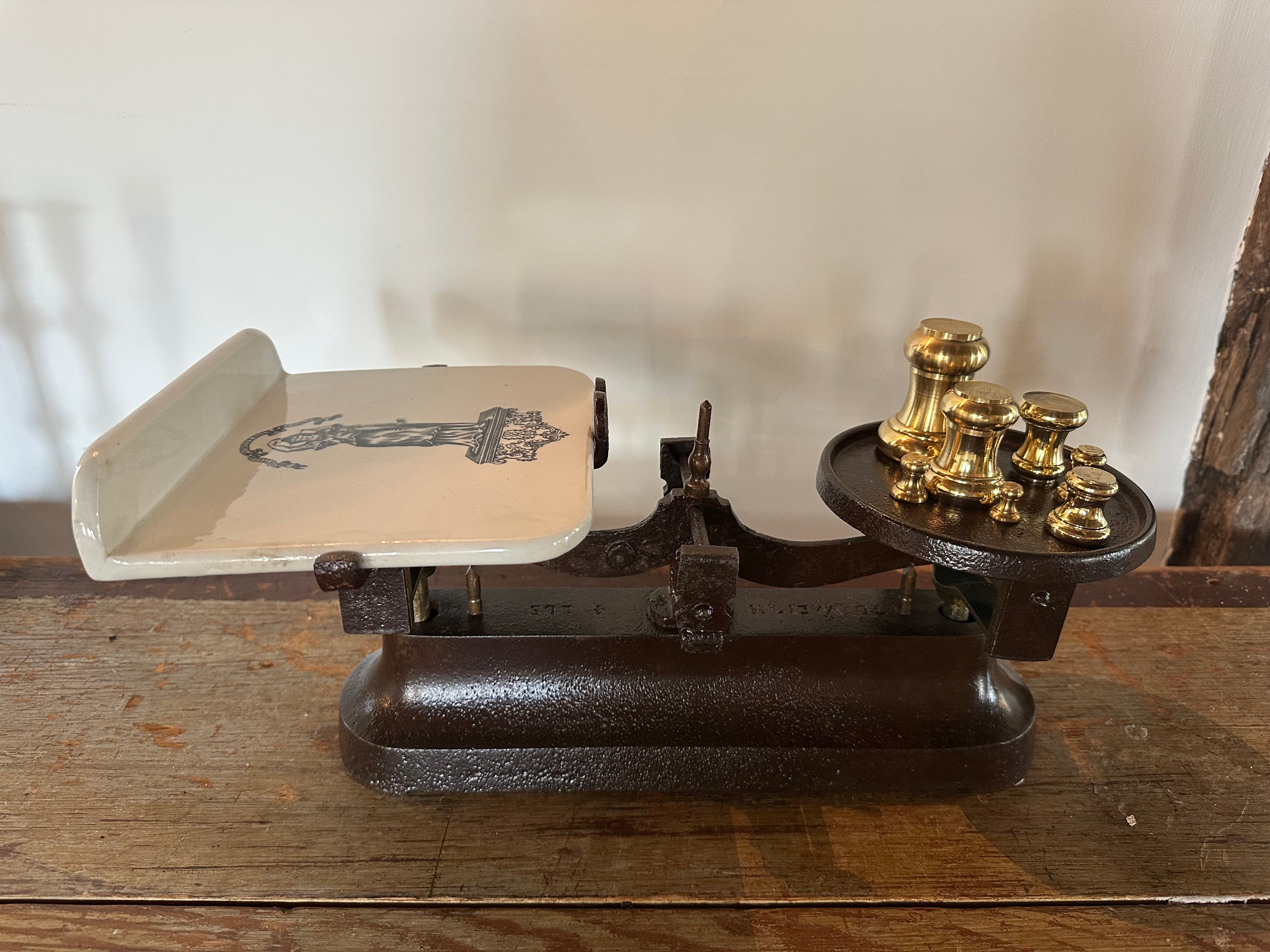Vintage English kitchen scales