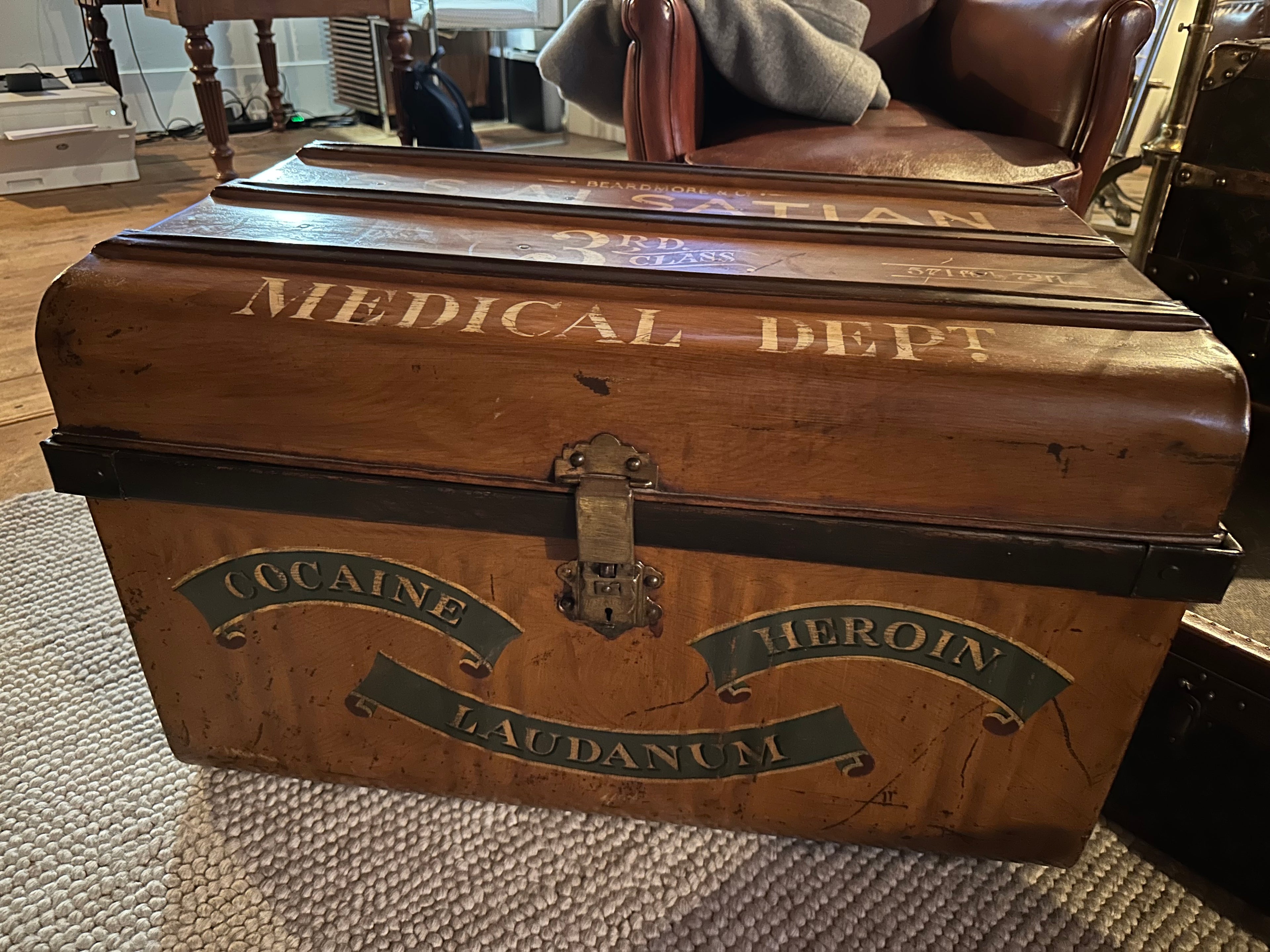 Ships medicine chest. 1913