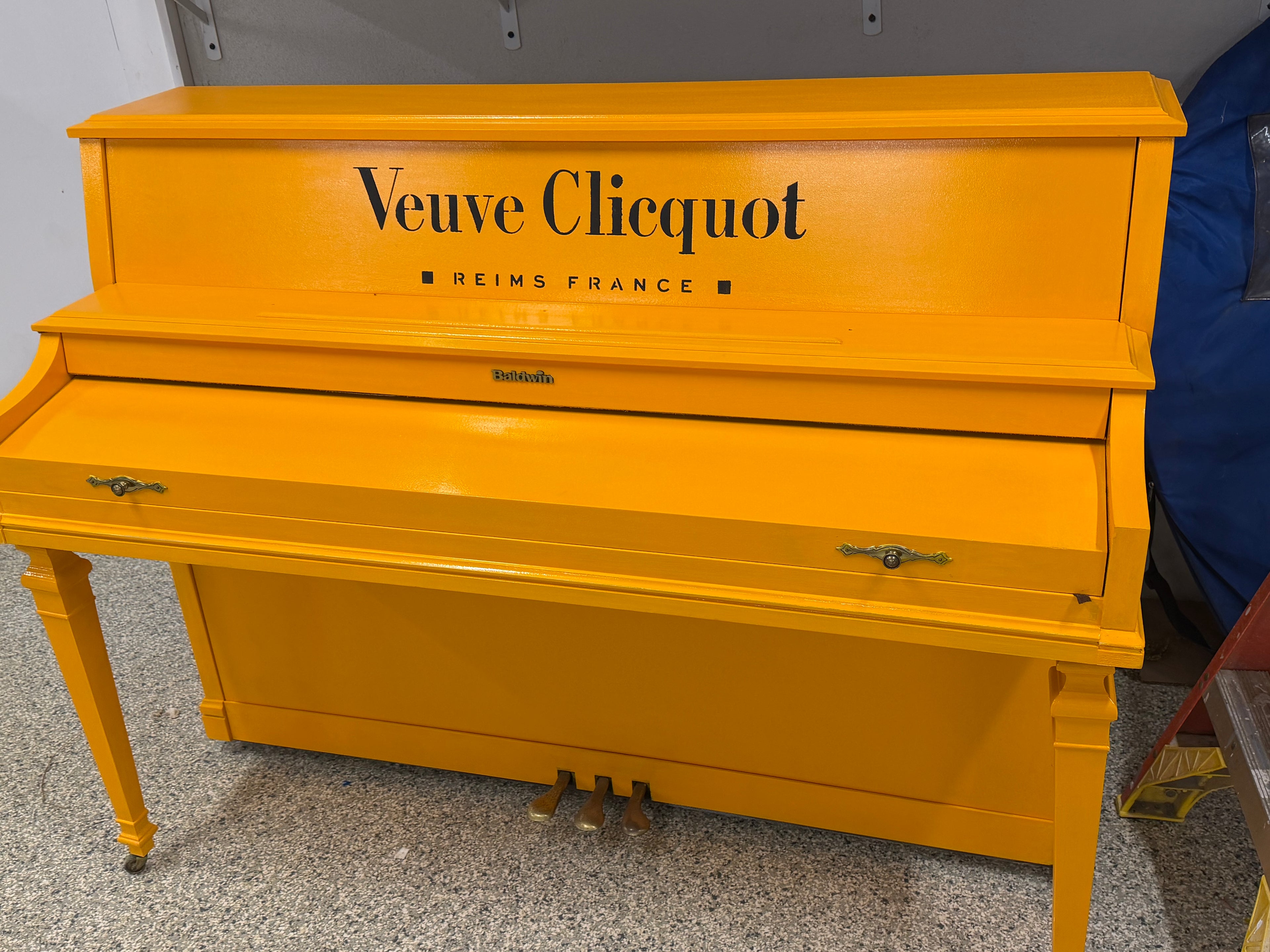 Baldwin piano with Veuve Clicquot design